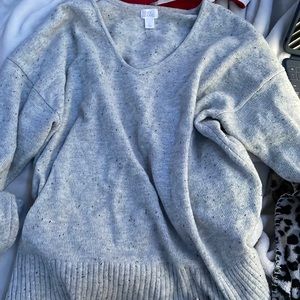 Never worn &cute sweater! Nothing wrong with it, I just don’t wear.